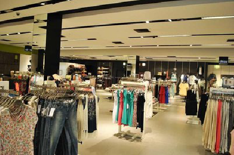 凉山商场里的店面怎么装修？